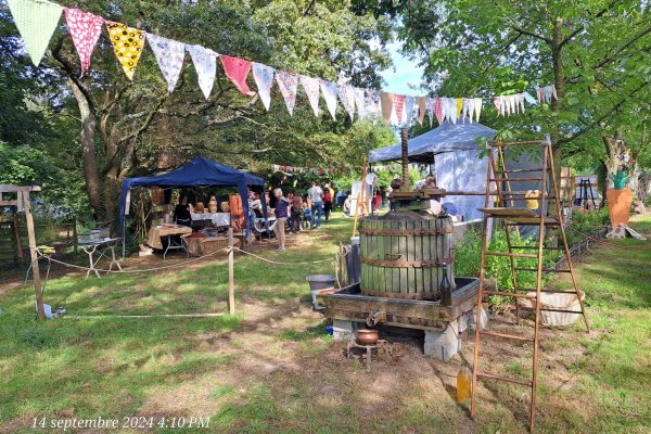 fanions et exposants ++
